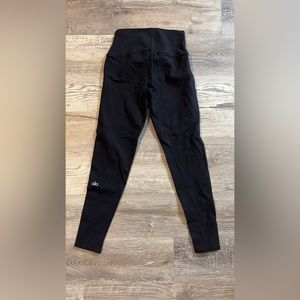 ALO size small leggings. Worn twice